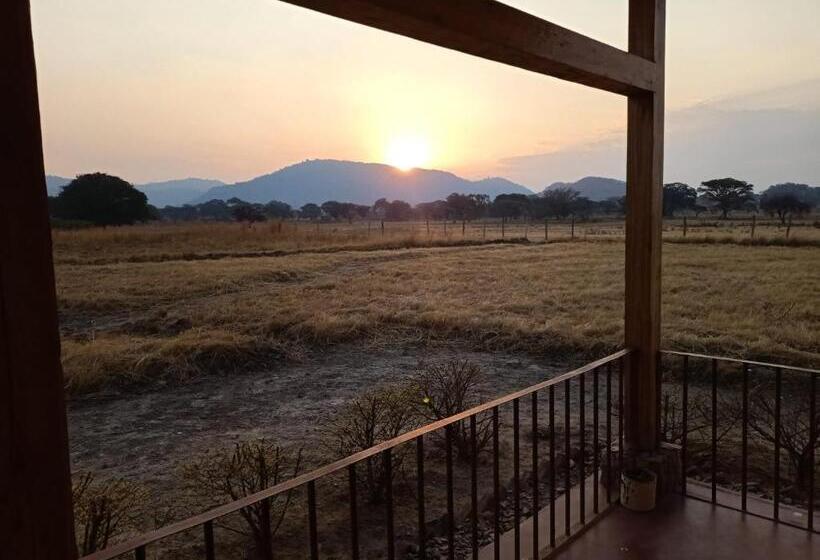 اتاق استاندارد با چشم‌انداز کوهستان, Mark S Farm & Ecolodge