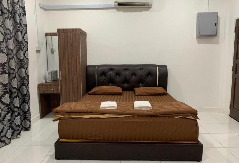 Номер Deluxe Кровать Кинг, Wan Danisha Villa Inn