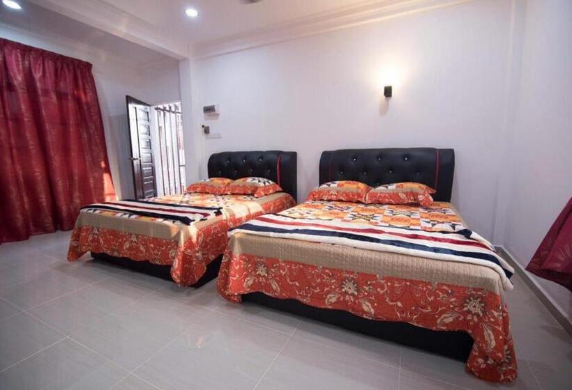 Семейный Номер, Wan Danisha Villa Inn