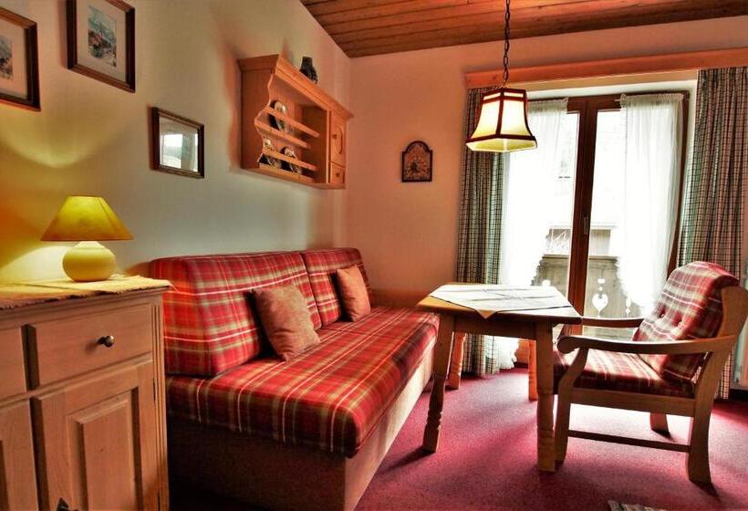 Апартаменты 1 Спальня с Балконом, Ferienhaus Waldwinkl