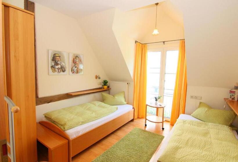 带2个卧室的公寓, Pension Im Vorhof