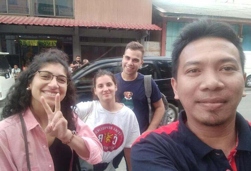 بانگلوی سوپریور, Airport Kota Bharu Roomstay & Riverside Homestay