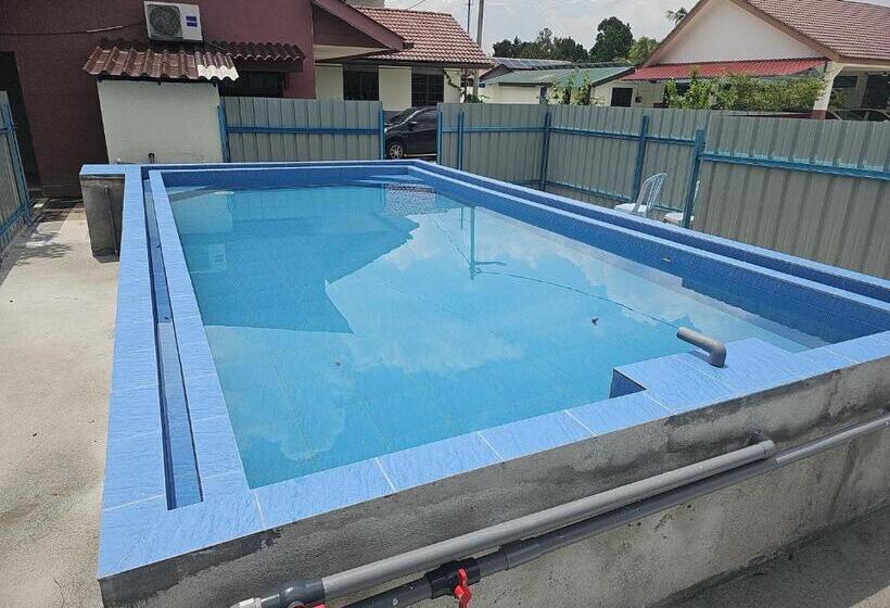 Номер Стандарт, Mri Residence   Homestay In Sg Buloh With Swimming Pool   No Pork&alcohol Allowed