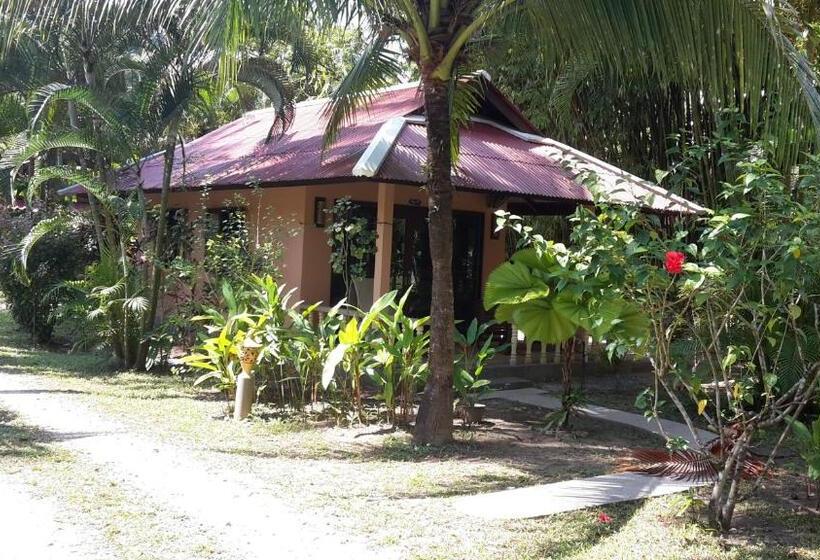 Бунгало Стандарт, Lake View Bungalows