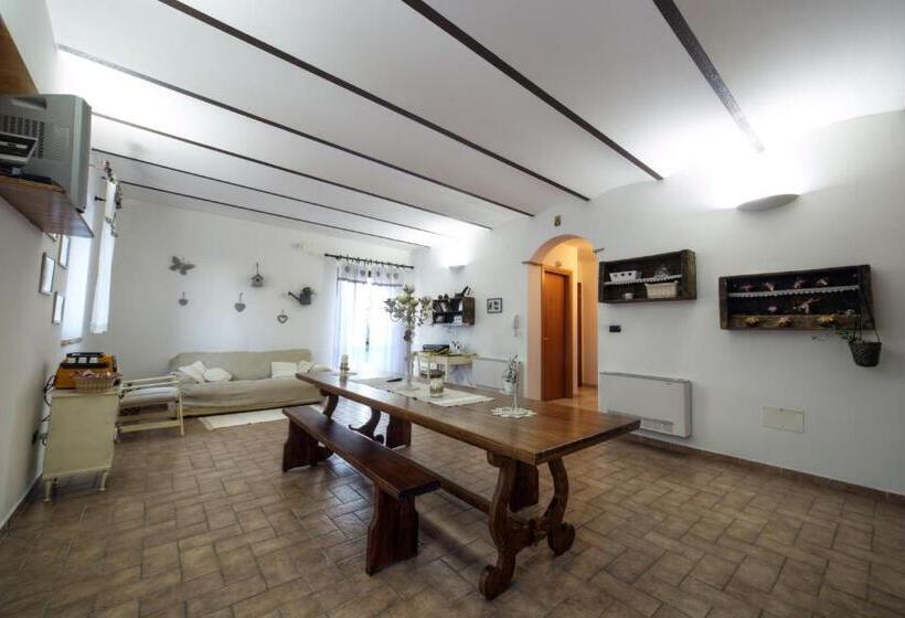 Четырехместный Номер Стандарт, B&b Le Rose