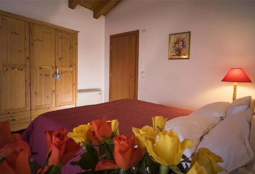 Номер Стандарт, Agriturismo Il Follo