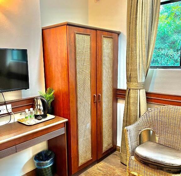 اتاق استاندارد, Melur Inn
