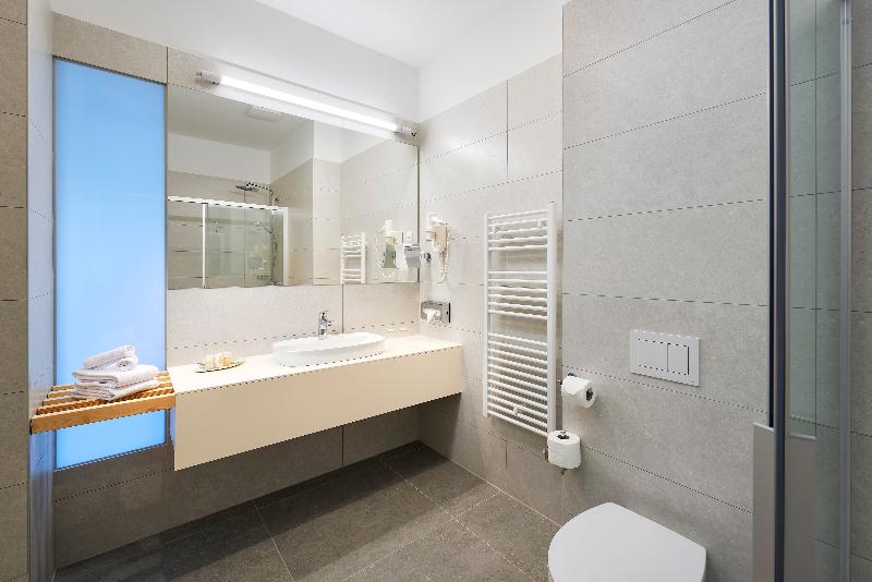 Номер Deluxe с Балконом, Salona Palace
