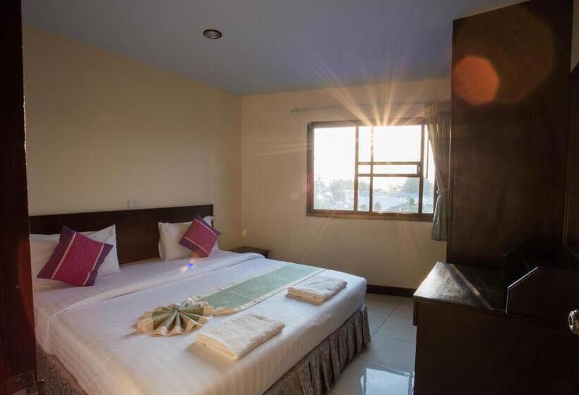 Семейный Номер, Surin Sunset Hotel   Sha