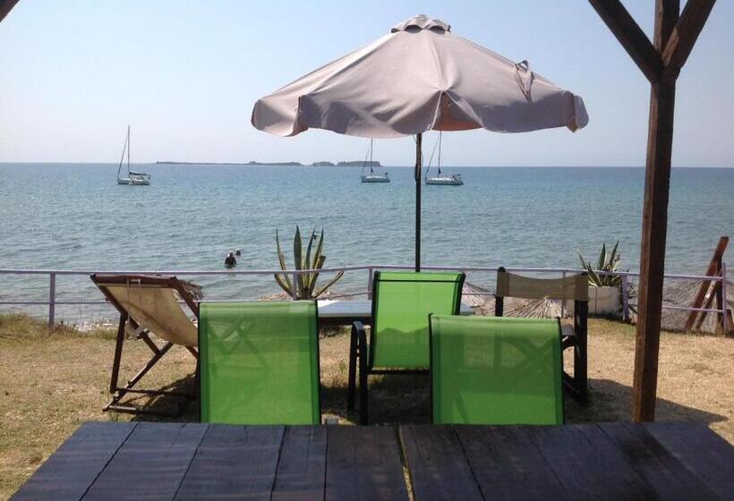 Четырехместный Номер Стандарт Вид на Море, Kefalonia Beach Hotel & Bungalows