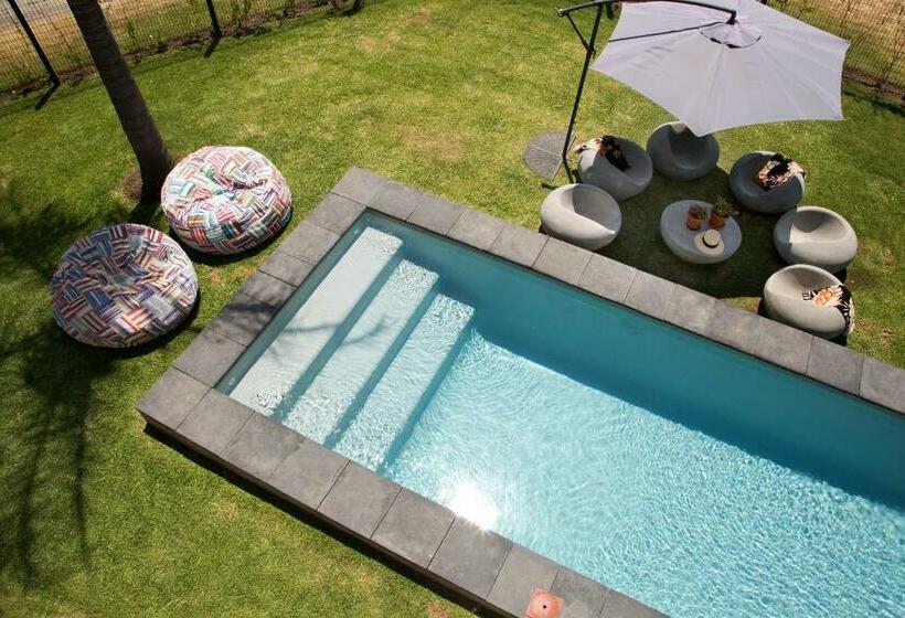 Номер Deluxe, Sunshowers Plett