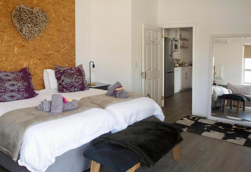 Family Suite, Sunshowers Plett
