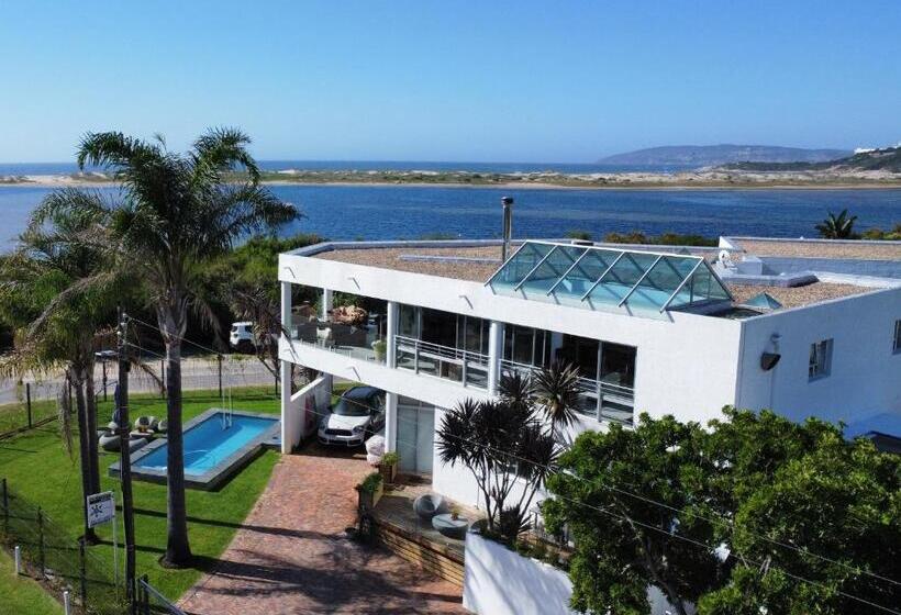 豪华套房, Sunshowers Plett