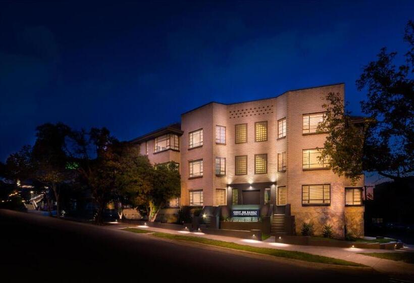 آپارتمان 2 خوابه, Crest On Barkly Serviced Apartments