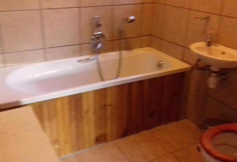 Семейный Номер, Imka Trinity Retreat