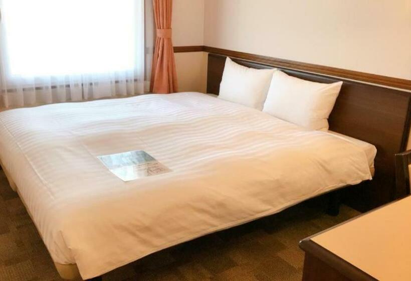 스탠다드 룸 킹사이즈 침대, Toyoko Inn Osaka Itami Kuko