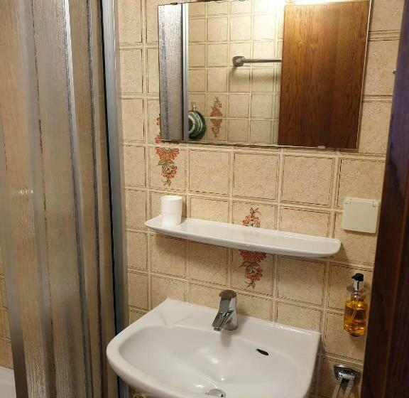 Номер Стандарт с Балконом, Landgasthof Hotel Zehenthof