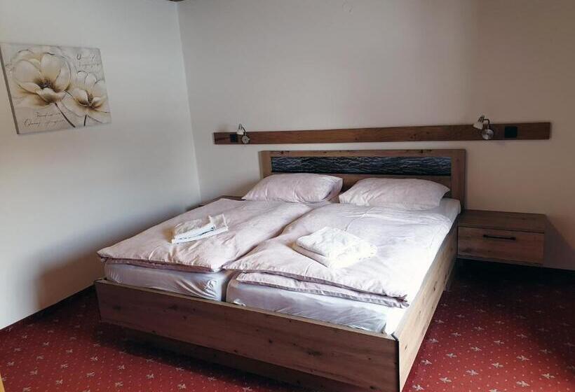 Семейный Номер, Landgasthof Hotel Zehenthof