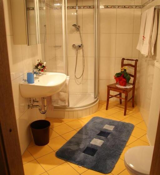 Quarto Estandar Vista Montanha, Landgasthof Hotel Zehenthof