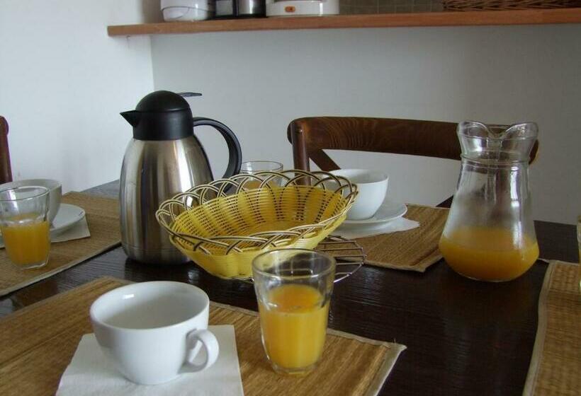 آپارتمان 3 خوابه, Uzes Appart Hotel Résidence Le Mas Des Oliviers