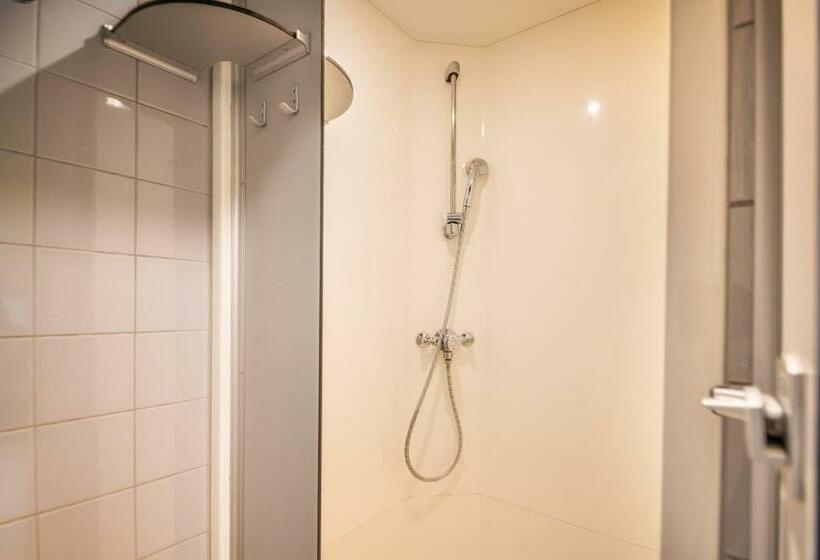 Номер Стандарт, Auberge De Jeunesse De Tournai