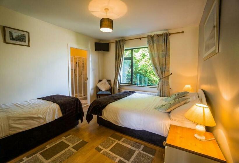 Номер Стандарт Трехместный, Castle View House