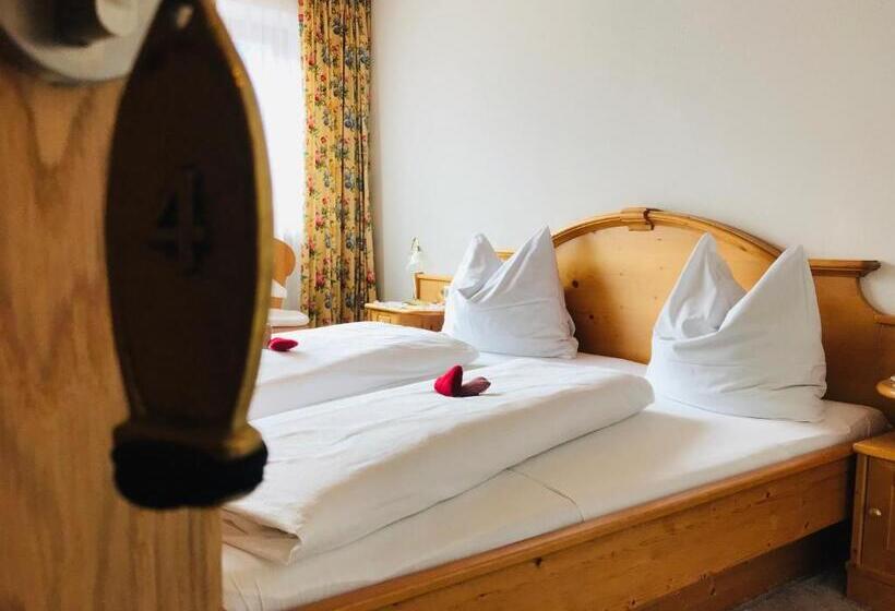 חדר סטנדרט עם מרפסת, Gästehaus Lukasser