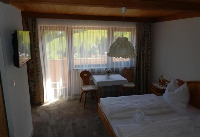 Номер Стандарт с Балконом, Gästehaus Lukasser