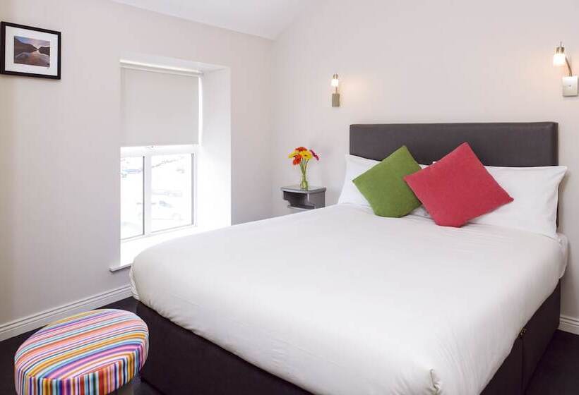 스탠다드 룸, Dan Linehans Bar And B&b