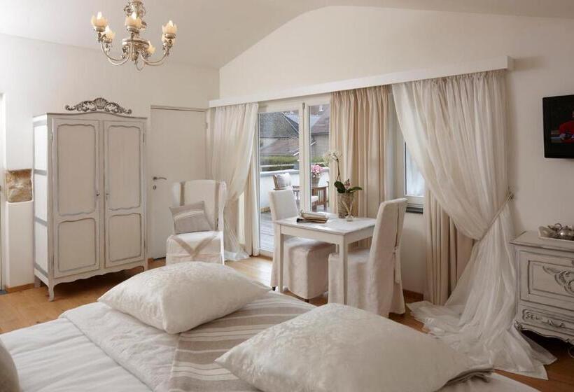 带露台的套间, B&b Hof Van Vervoering