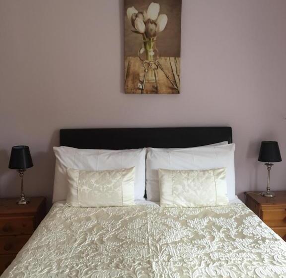 Семейный Номер, Padua Guest Accommodation Rosslare