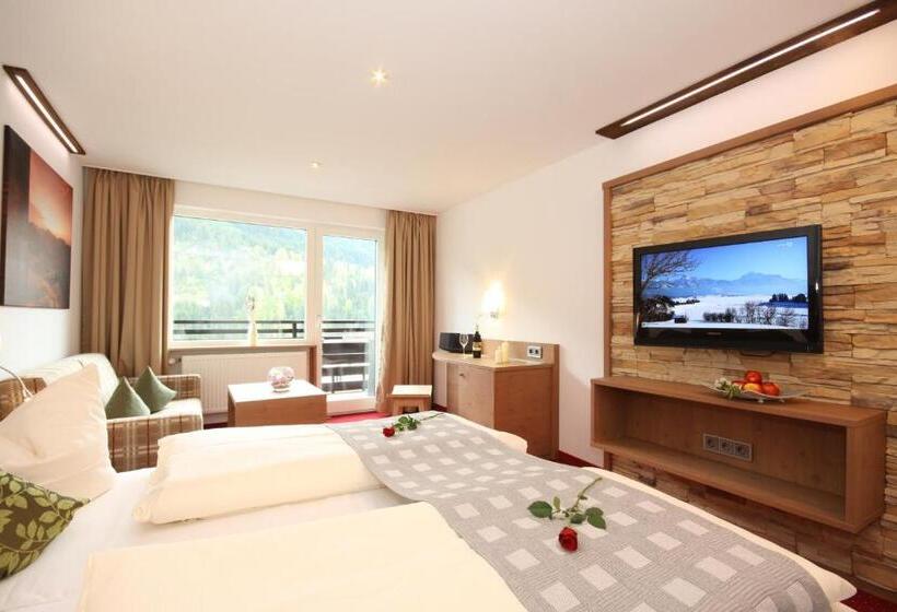 Номер Стандарт с Балконом, Sporthotel Walliser