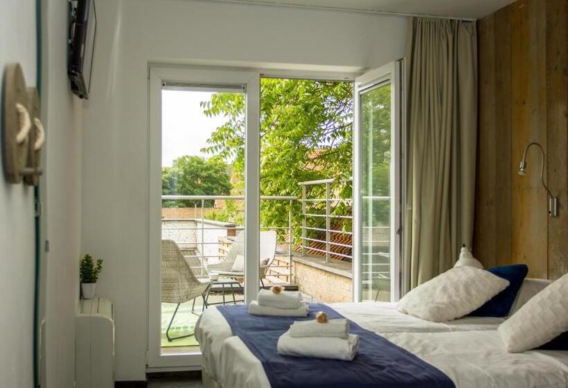 Quarto Estandar com Sacada, Aan Zee