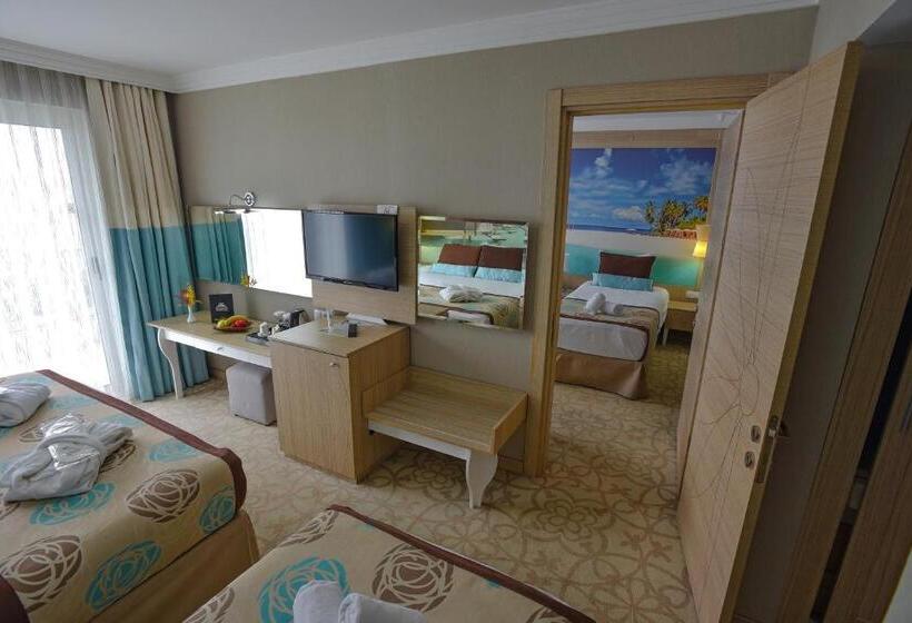 Familienzimmer, Bergblick, Izgrev Spa&aqua Park