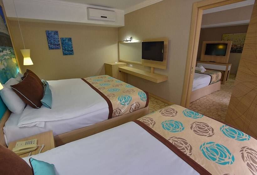 Familienzimmer, Izgrev Spa&aqua Park