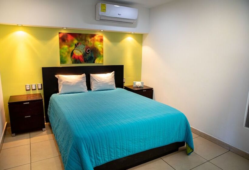 سوییت جونیور, Ramada By Wyndham Acapulco Hotel & Suites