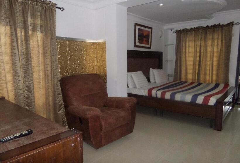 سوییت, Theodawn Hotels @ Suite 29