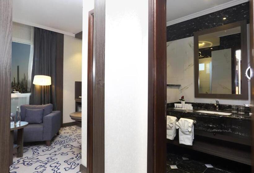 Quarto Deluxe, Swiss Flora Royal Hotel Riyadh