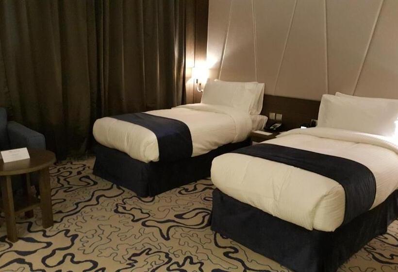 Номер Executive, Swiss Flora Royal Hotel Riyadh
