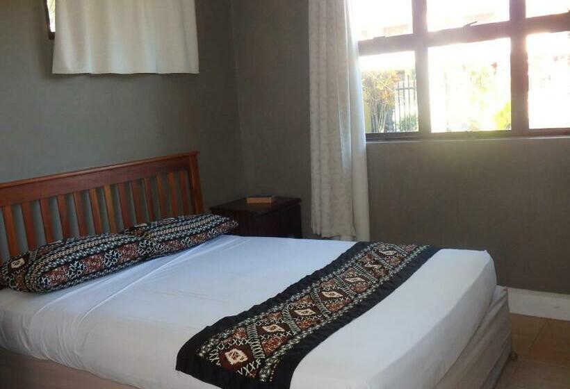 标准间, Bluewater Lodge