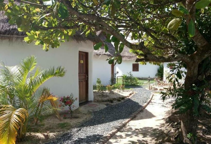 اتاق لوکس با تخت بزرگ, Bohemiaz Resort And Spa Kampot