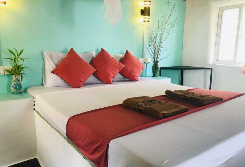 اتاق لوکس با تخت بزرگ, Bohemiaz Resort And Spa Kampot