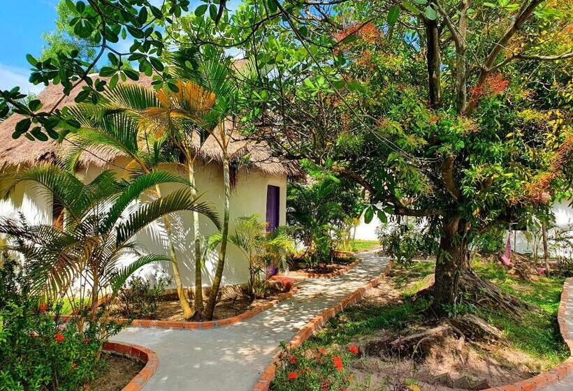 اتاق لوکس با تخت بزرگ, Bohemiaz Resort And Spa Kampot