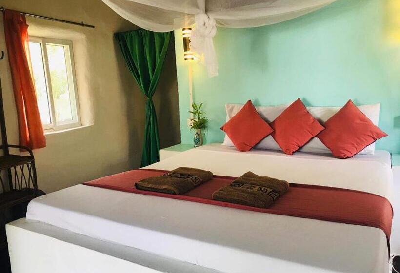 اتاق لوکس با تخت بزرگ, Bohemiaz Resort And Spa Kampot