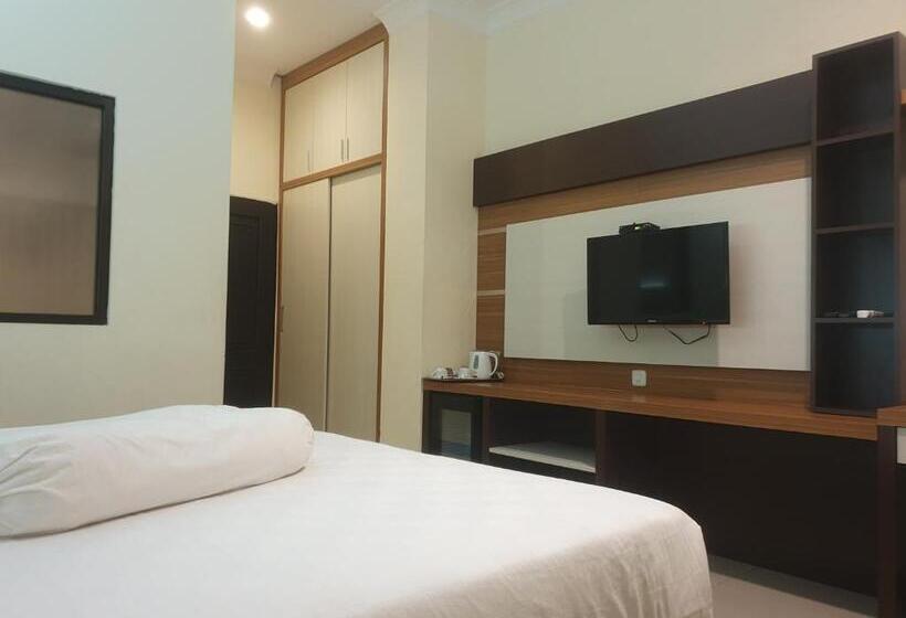 Номер Deluxe, Violand Garden Hotel Samarinda