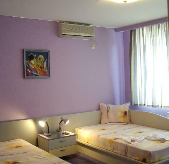 اتاق لوکس, Family Hotel Mania