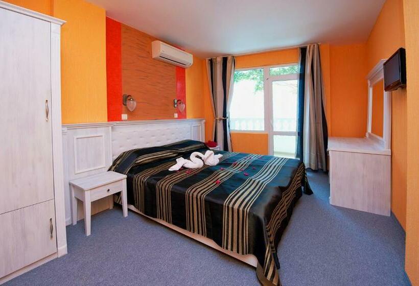 חדר סטנדרט עם מרפסת, Family Hotel Paros