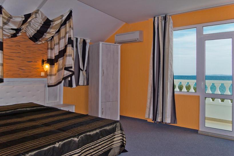 Quarto Estandar com Sacada, Family Hotel Paros