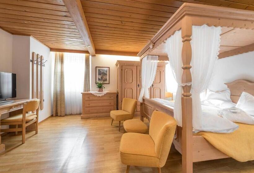 شقة من غرفة نوم واحدة متصلة, Cavallino Bianco   Weisses Roessl