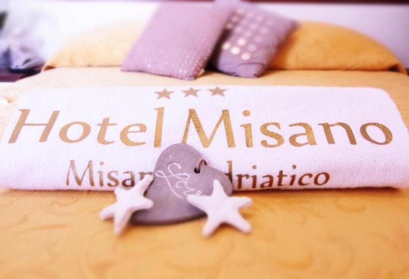 标准三人间, Misano Hostel